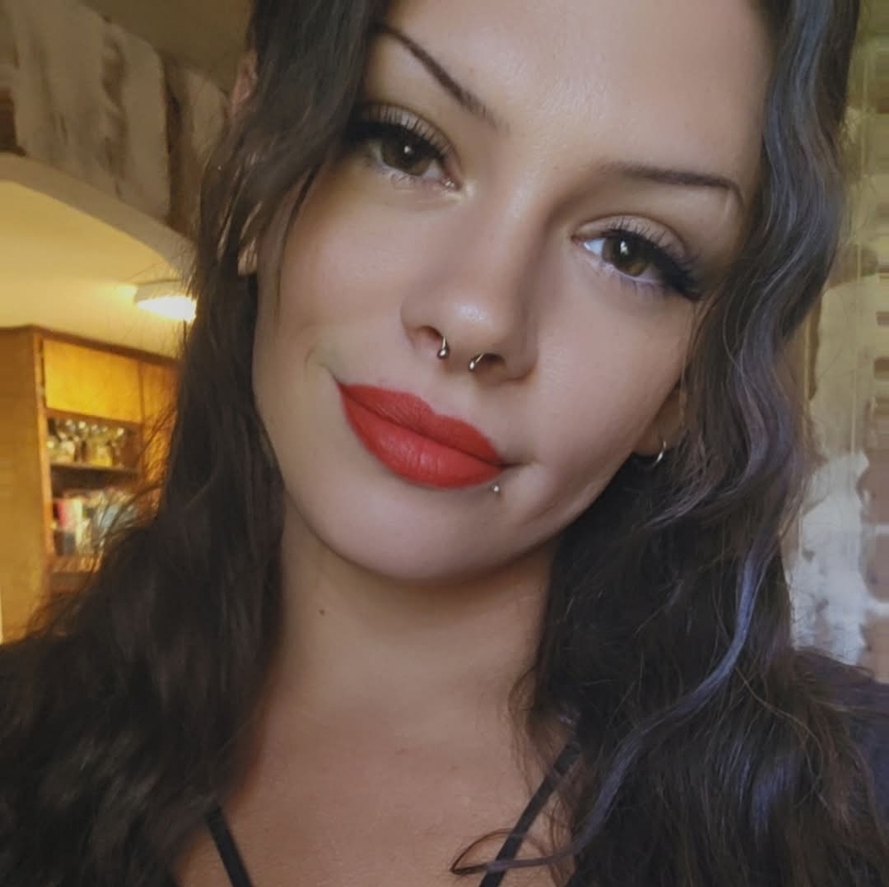 Meet your Posher, Natasha